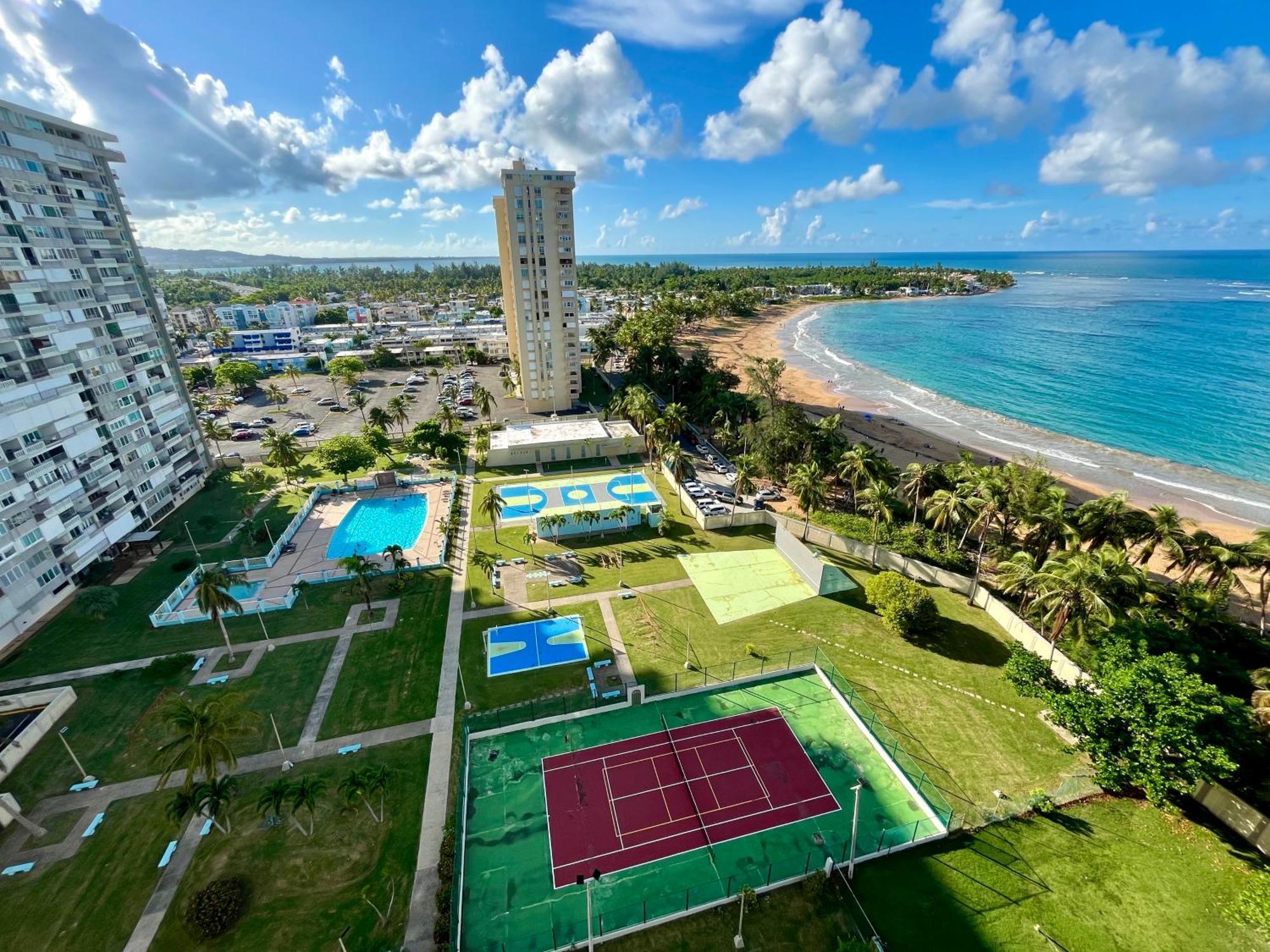 Beachfront Condo At Costa Azul Luquillo Exterior foto